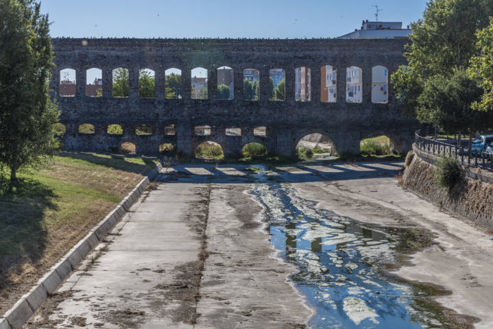 Badajoz - Mérida 107 - Merida - Acueducto de San Lázaro.jpg
